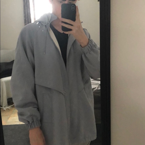 grey trench coat - Picture 3 of 4